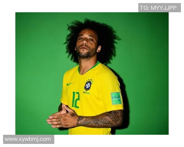 高清足球明星女头像插图展示运动魅力与时尚风采