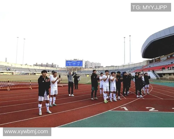 职业足球俱乐部试训机会揭秘如何提升你的足球技能与职业发展潜力